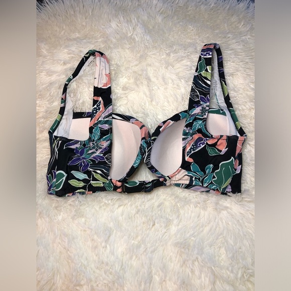 Venus Floral Bikini Top with Multicolor Design size Small - Picture 3 of 11